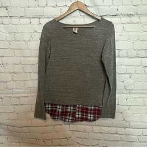 Freeloader gray long sleeve flannel layered long sleeve